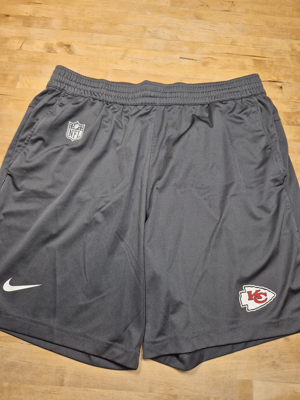 Nike Kansas City Chiefs Gray Men’s Athletic Shorts